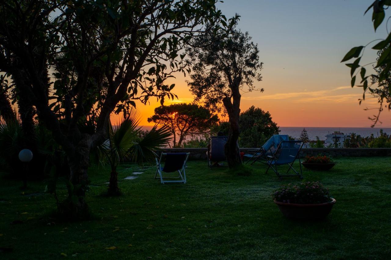 Hotel Villa Melodie Forio di Ischia Exterior foto